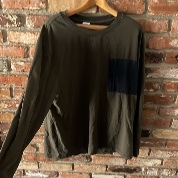 Urban Outfitters Mens Dark Green Long Sleeve Shirt With Blue Mesh Pocket WRap Si - Picture 3 of 8